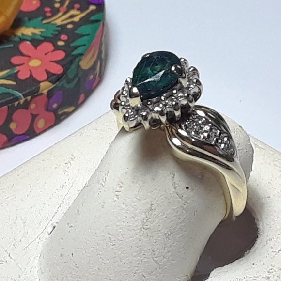 Estate 1.15cttw Natural Pear Cut Emerald &Halo Diamond shrimp 10Kt YG Ring#17201 - Picture 2 of 5